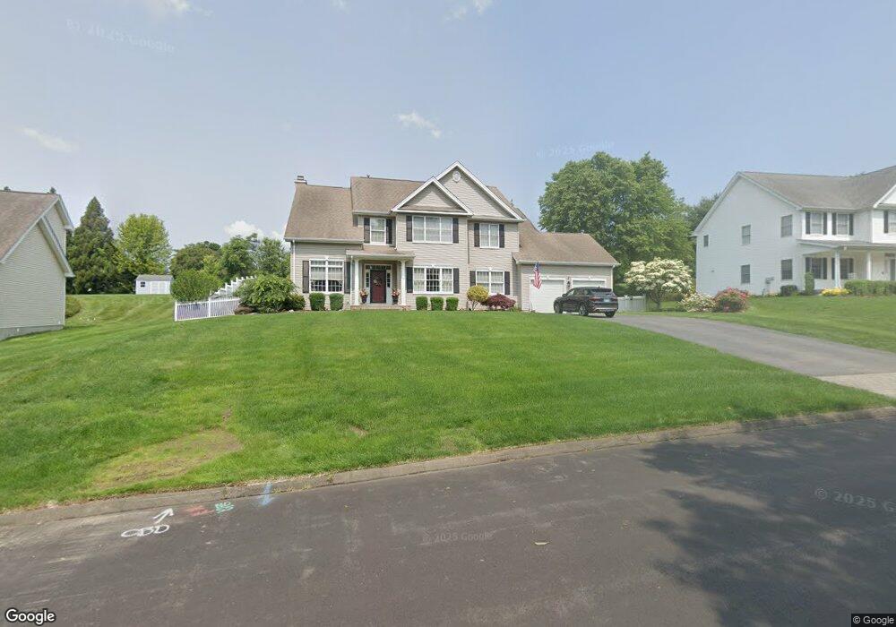 52 Myrtlewood Dr, Milford, CT 06461 - photo 1