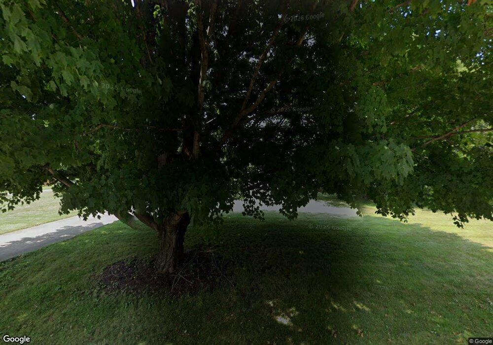 2240 Blue Valley Rd SE, Lancaster, OH 43130 - photo 1