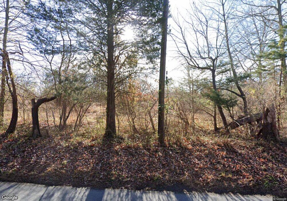 102 W Woodschurch Rd, Flemington, NJ 08822 - photo 1