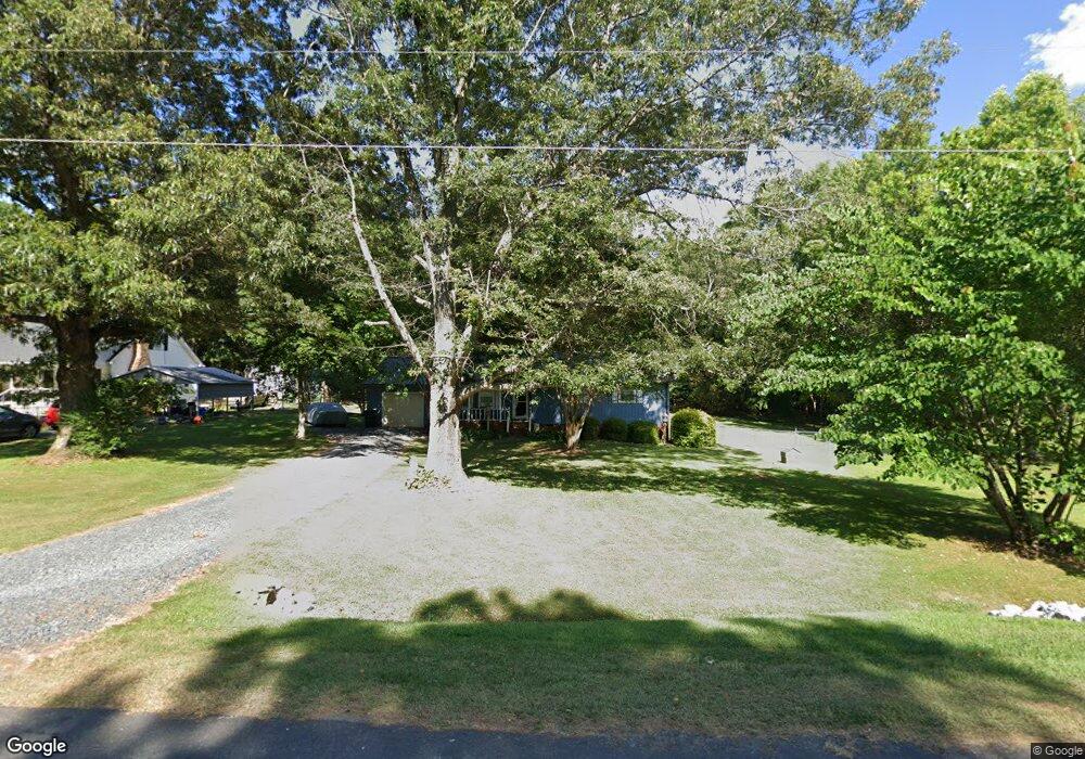 2355 Westwood Ave, Asheboro, NC 27205 - photo 1