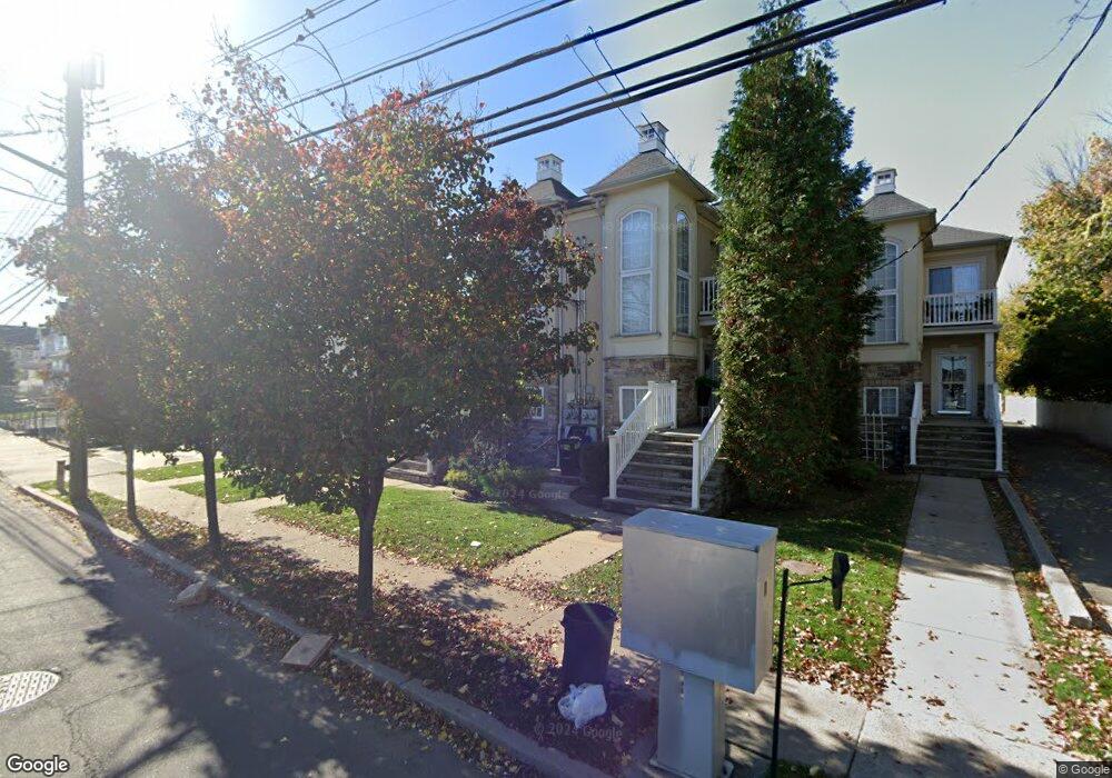 344 Union Ave unit A, Staten Island, NY 10303 - photo 1