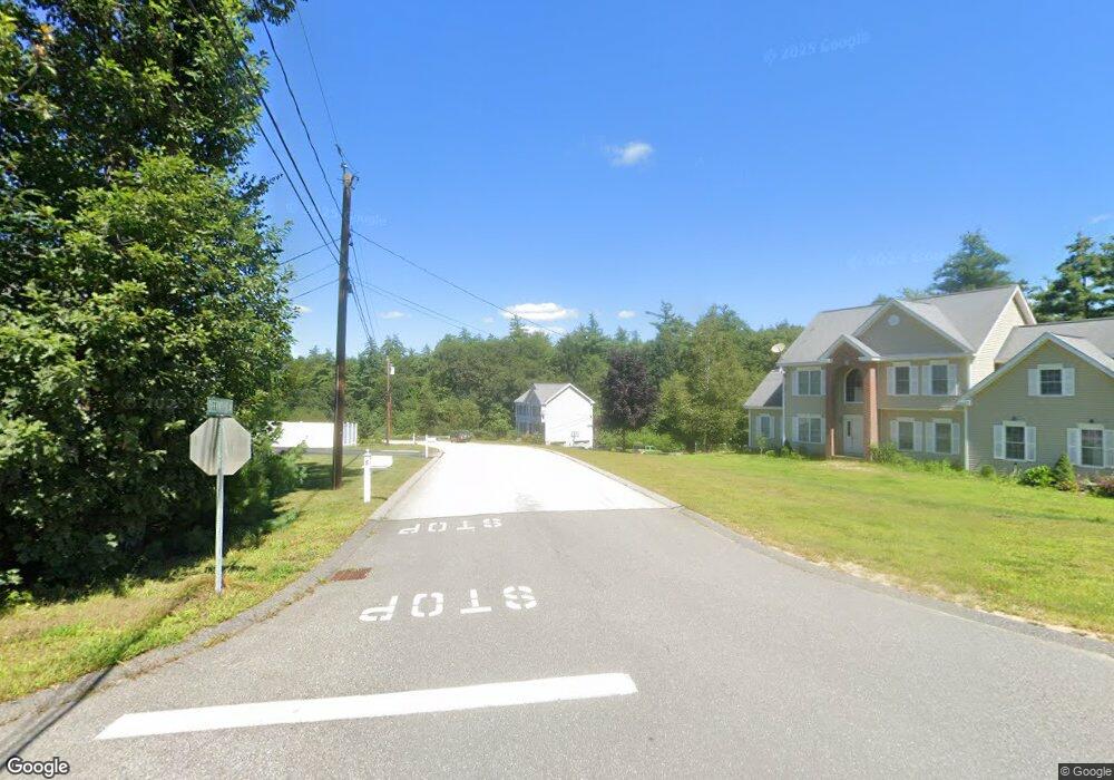 83 Badger Hill Dr unit 26, Milford, NH 03055 - photo 1