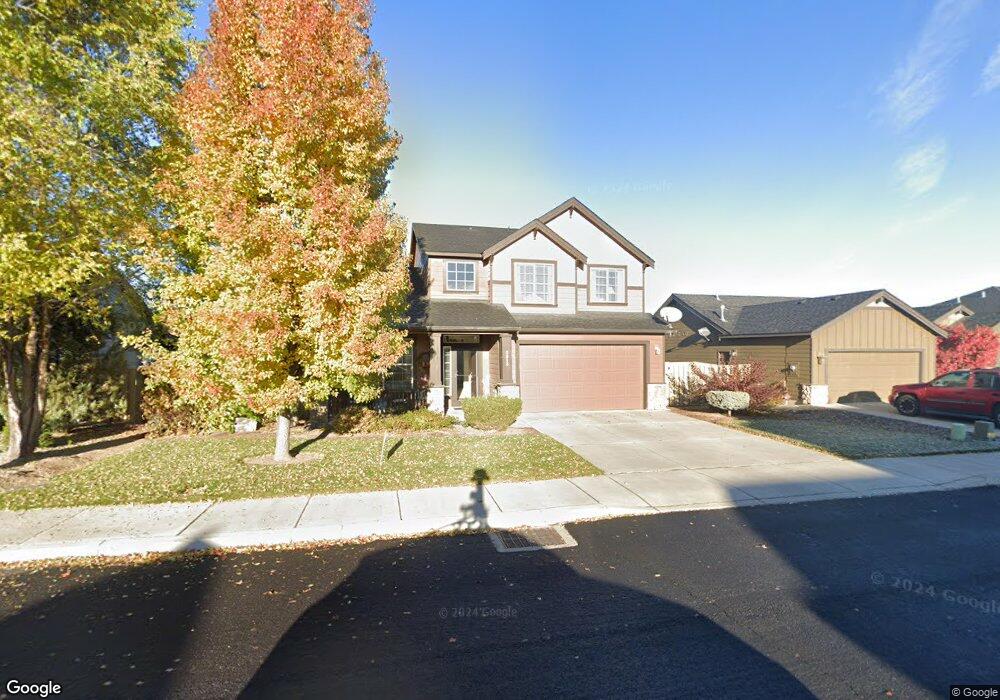 2813 SW 50th St, Redmond, OR 97756 - photo 1