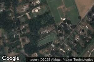 587 Leslie Rd, Cutchogue, NY 11935