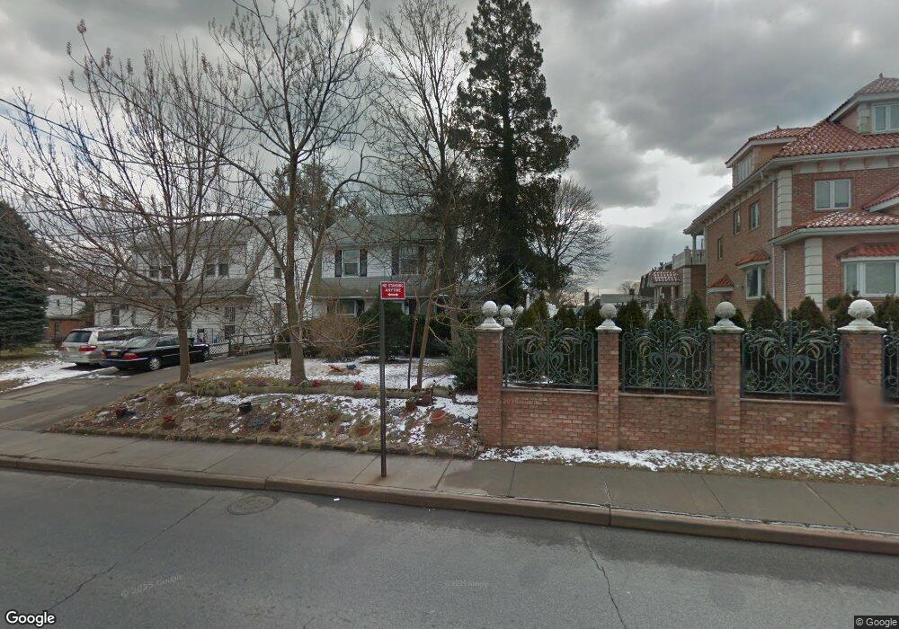 13910 14th Ave, Whitestone, NY 11357 - photo 1