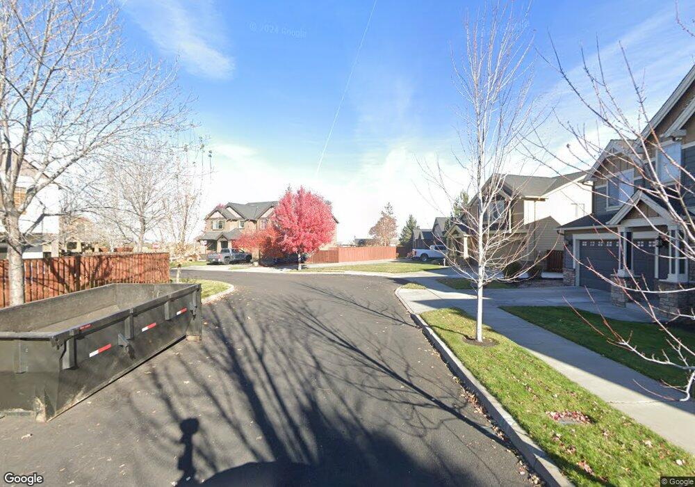 0 NW 28th Loop, Redmond, OR 97756 - photo 1