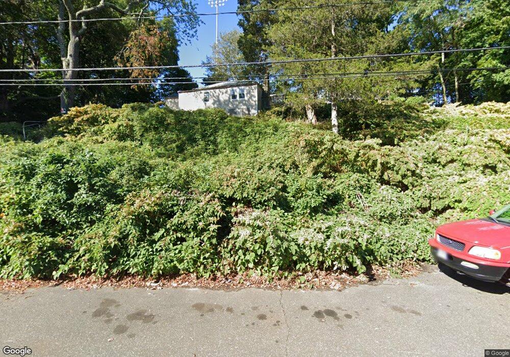 176 Bouton St, Norwalk, CT 06854 - photo 1