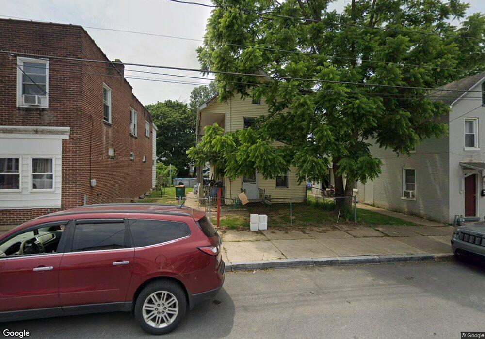 272 E Catherine St, Chambersburg, PA 17201 - photo 1