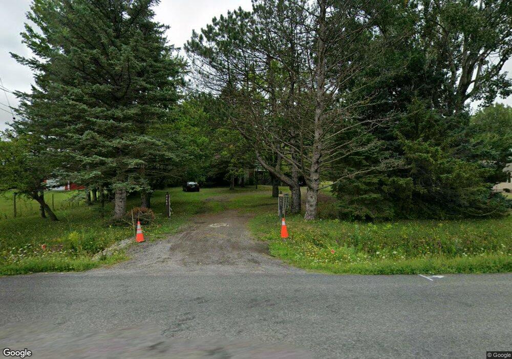 5465 Mapleton Rd, Lockport, NY 14094 - photo 1