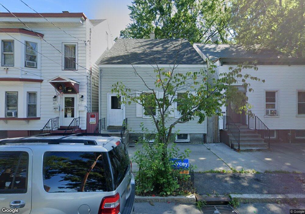 569 2nd St, Albany, NY 12206 - photo 1