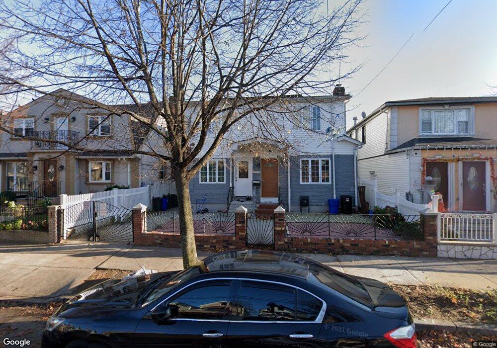 150-68 116th Dr, Jamaica, NY 11434 - photo 1