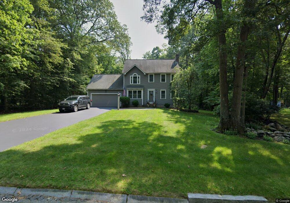2 Maple Tree Ln, Franklin, MA 02038 - photo 1