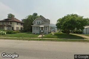 410 E Cedar St, Houston, MN 55943