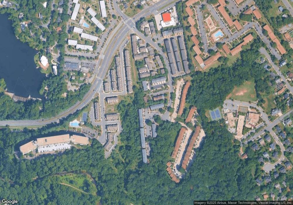 6081 Jefferson Hill Ct, Falls Church, VA 22041 - photo 1