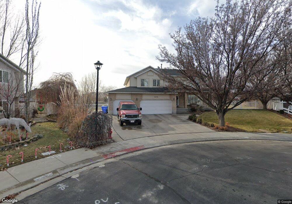 12176 S 2920 W, Riverton, UT 84065 - photo 1