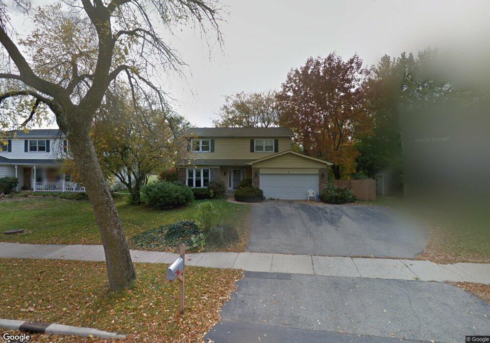 1477 Applegate Dr, Naperville, IL 60565 - photo 1