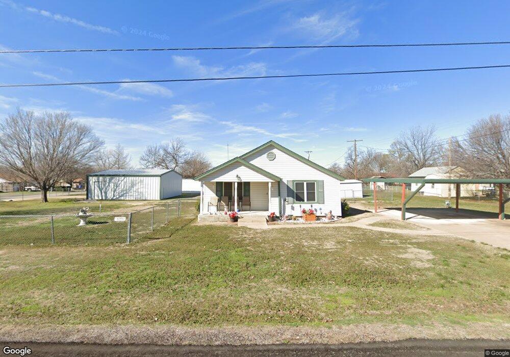 606 N 7th St, Cache, OK 73527 - photo 1