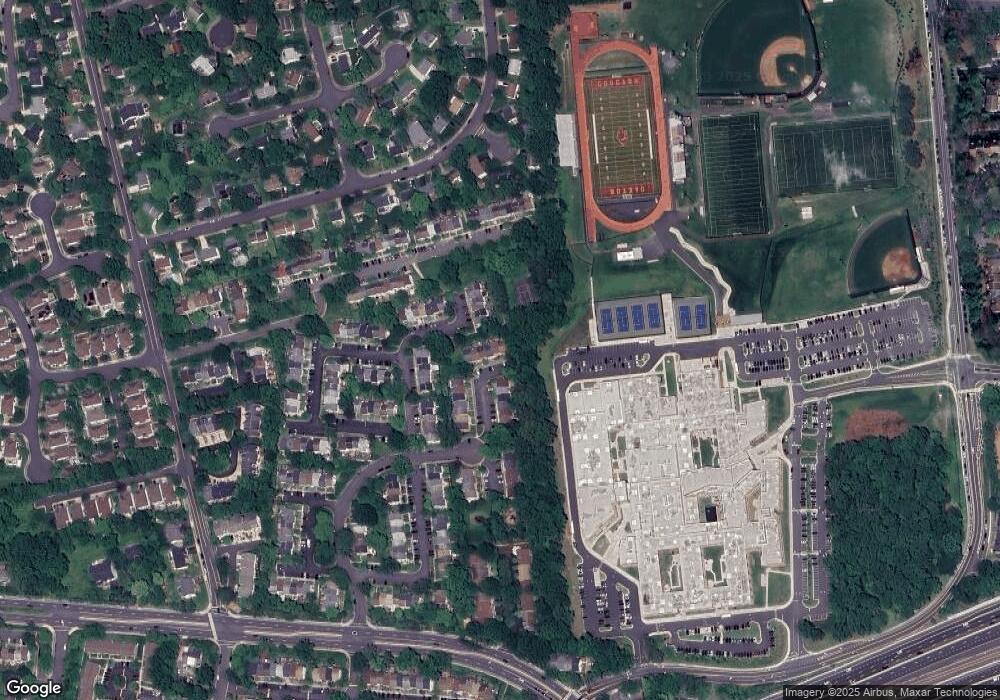 2916 Waterford Ct, Vienna, VA 22181 - photo 1