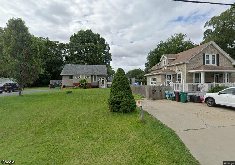 82 Arthur Ave, Woonsocket, RI 02895 - photo 1