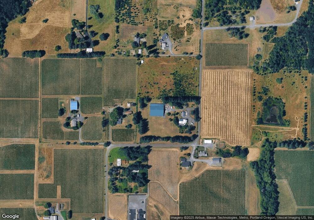 18615 NE Calkins Ln, Newberg, OR 97132 - photo 1