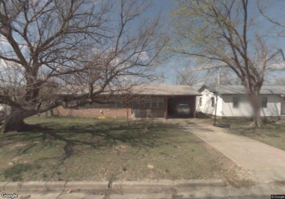 111 Maple, Locust Grove, OK 74352 - photo 1