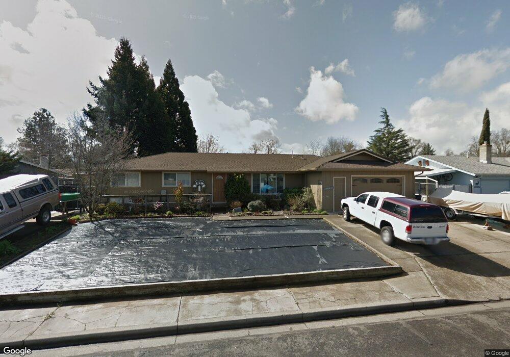 493 Strait Way, Central Point, OR 97502 - photo 1