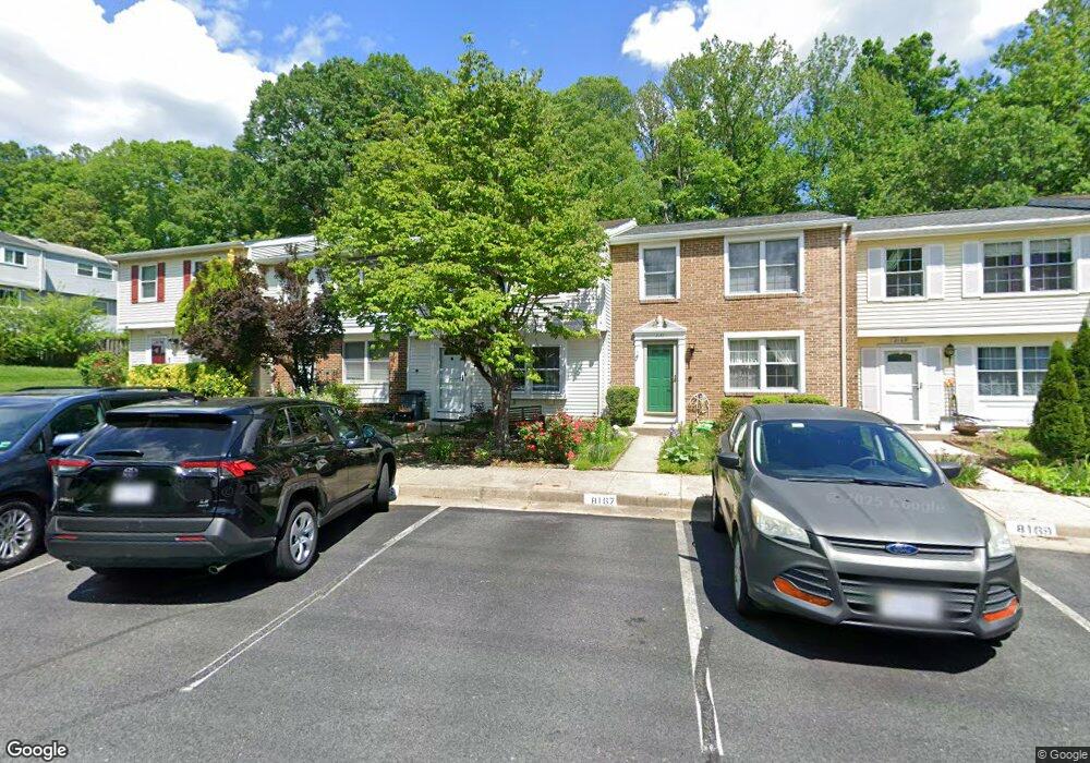 8165 Willowdale Ct, Springfield, VA 22153 - photo 1