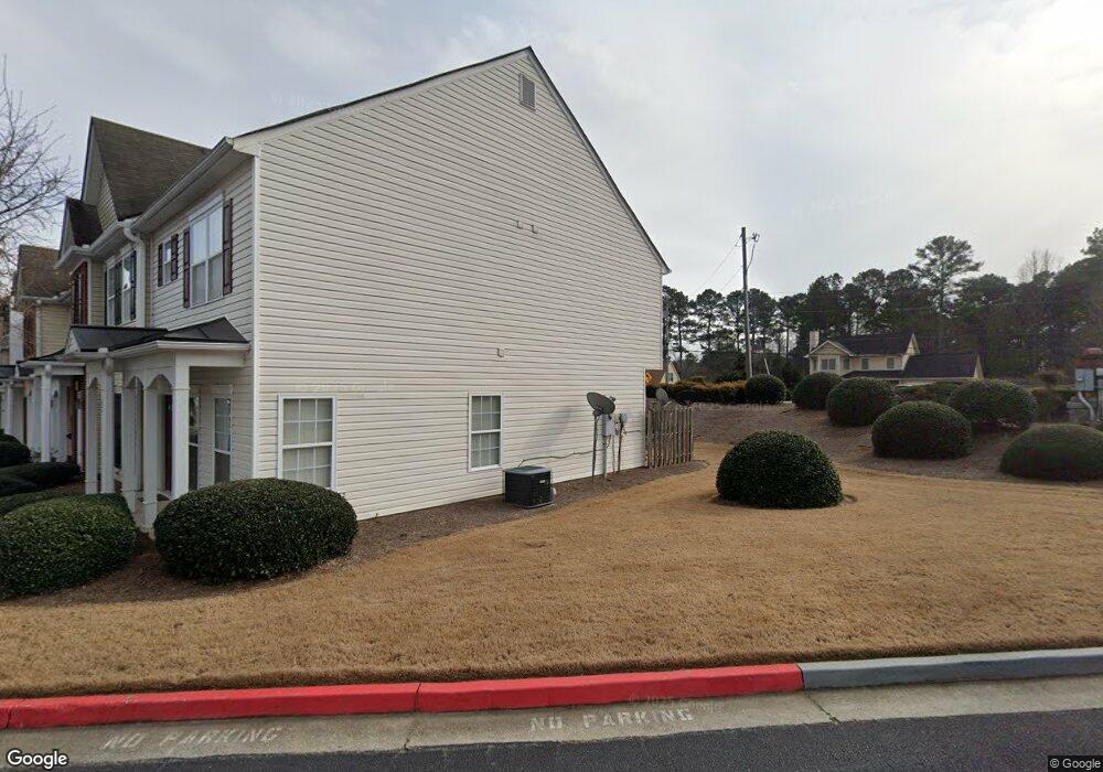 677 Kenridge Dr, Suwanee, GA 30024 - photo 1