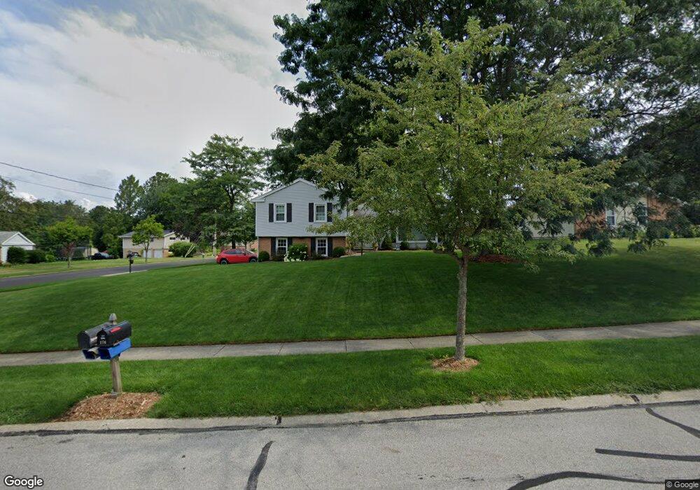 176 Greenbriar Dr, Aurora, OH 44202 - photo 1