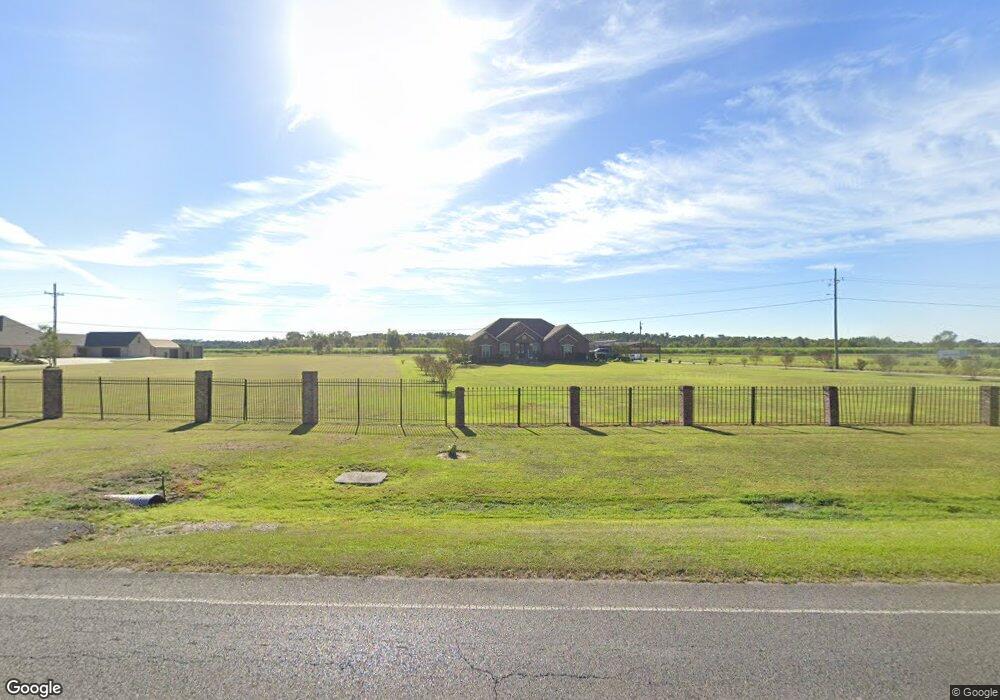 571 Bayou Dularge Rd, Houma, LA 70363 - photo 1