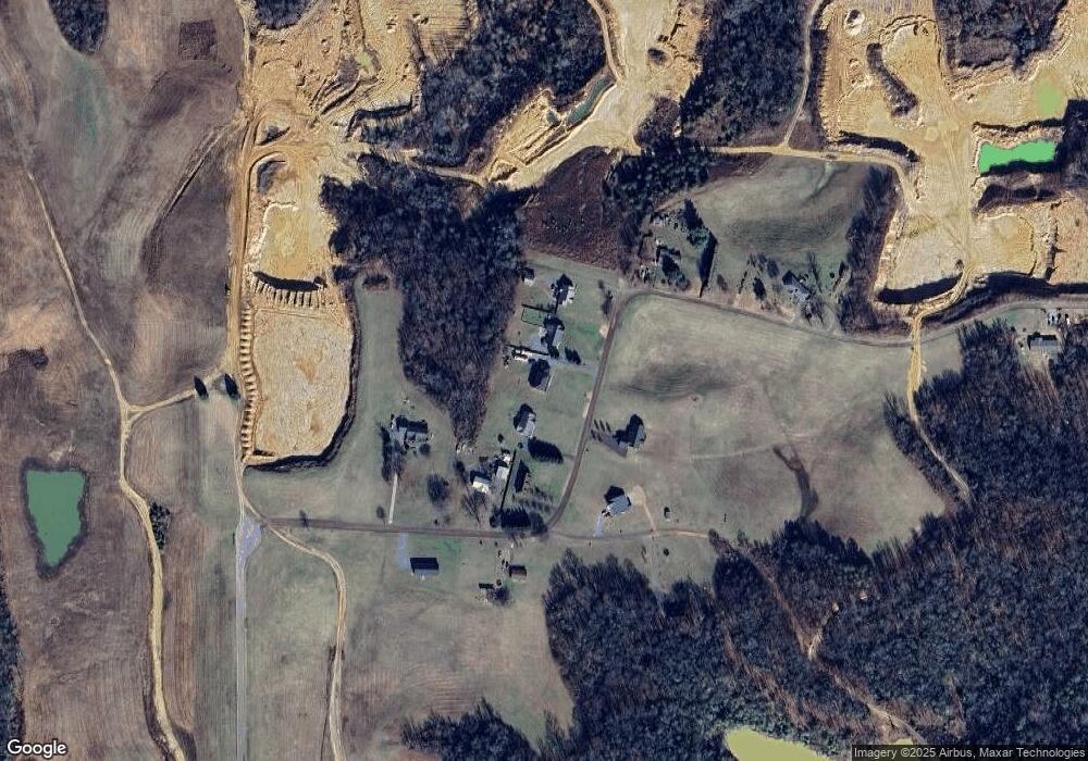 16110 Trigger Ln, King George, VA 22485 - photo 1