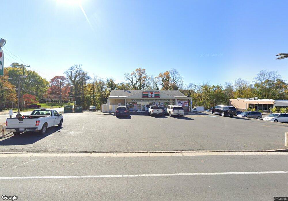 610 W Main St, Purcellville, VA 20132 - photo 1