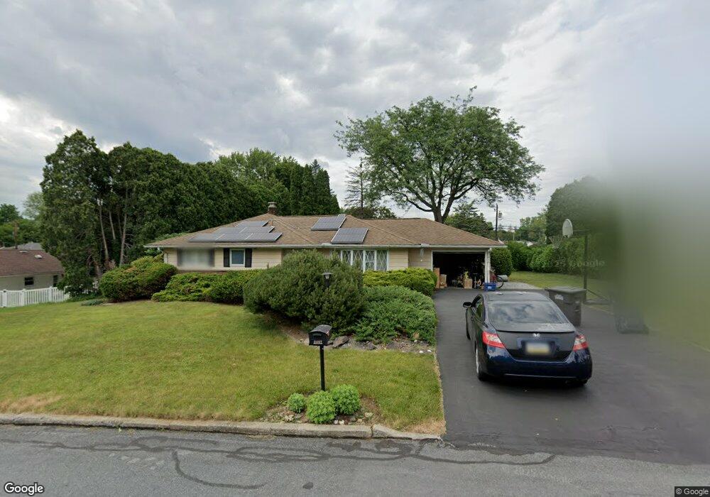 3417 Byrd Ave, Allentown, PA 18103 - photo 1