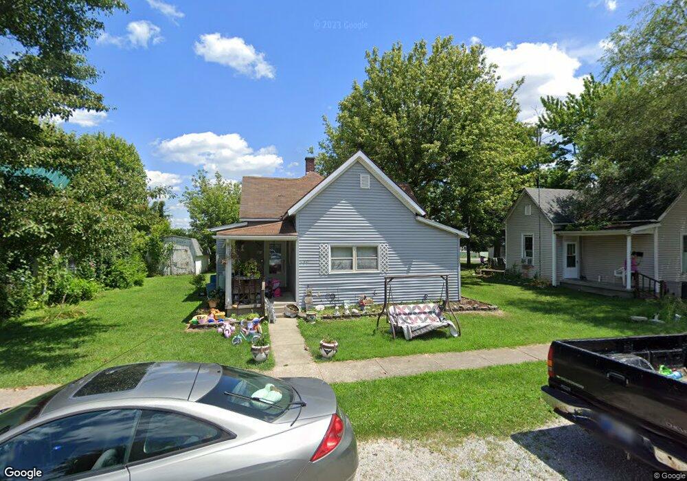 230 N Sycamore St, Osgood, IN 47037 - photo 1