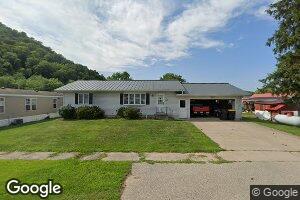 155 Pleasant Ave, New Albin, IA 52160