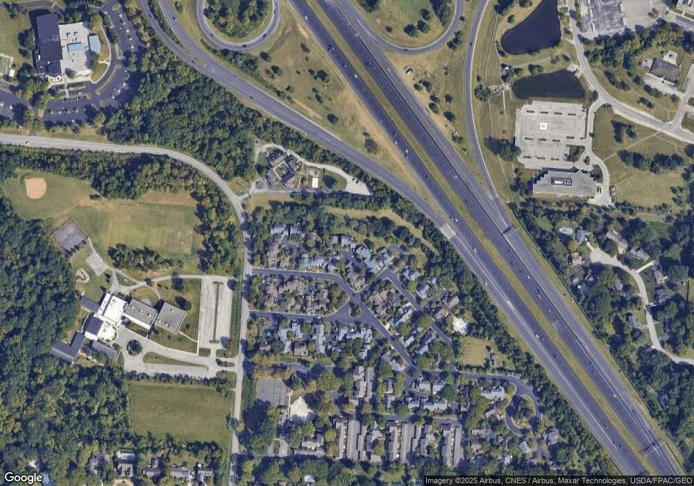 133 Flores Place unit 31, Columbus, OH 43213 - photo 1