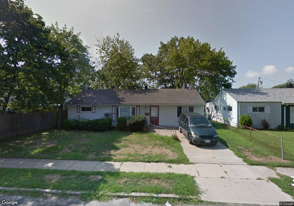 40 Jeanne Ln, Bethpage, NY 11714 - photo 1