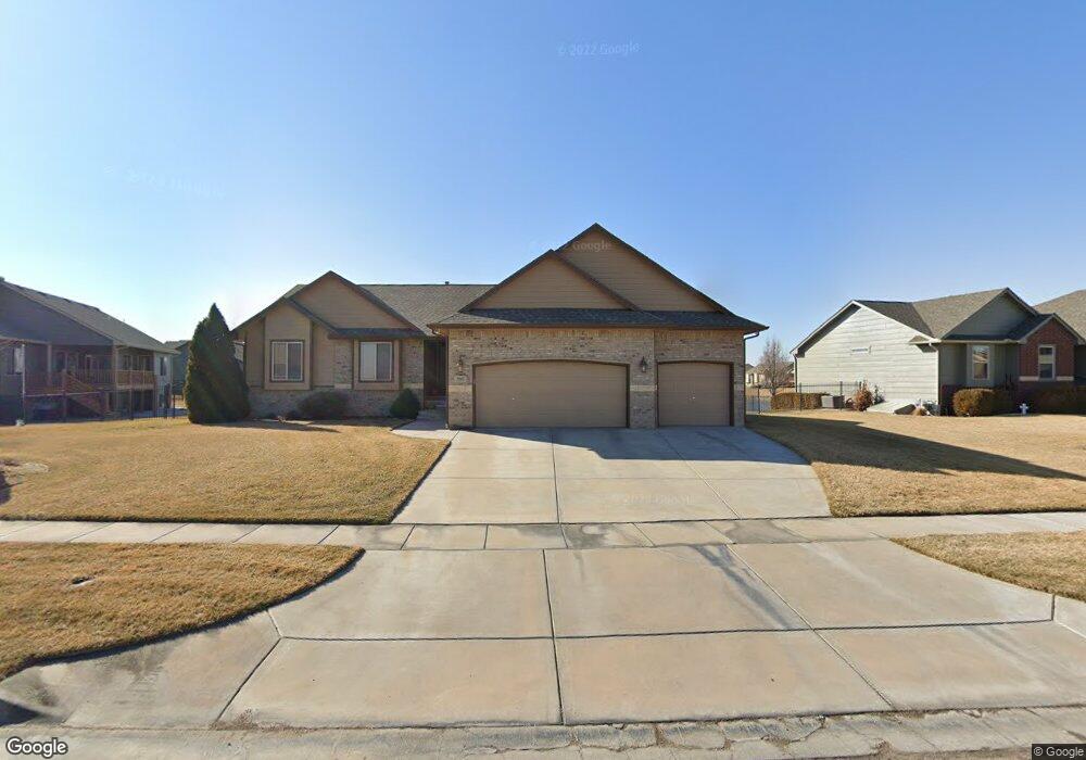 3907 N Manchester St, Maize, KS 67101 - photo 1