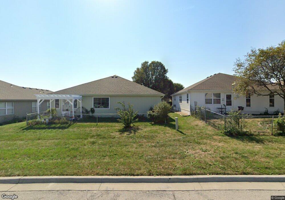 523 Mars Ct, Raymore, MO 64083 - photo 1