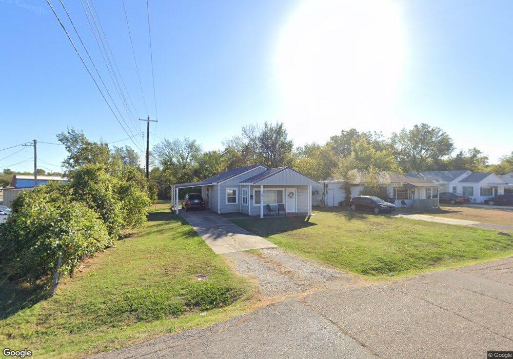 2611 N Park Ave, Shawnee, OK 74804 - photo 1