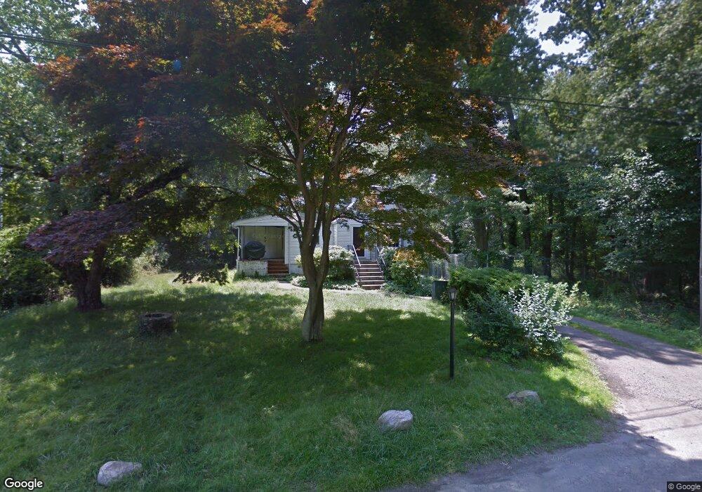 27 Bauer Place Extension, Westport, CT 06880 - photo 1