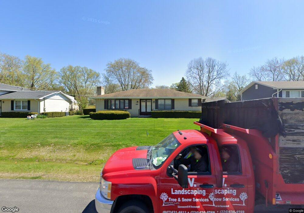 1035 Waveland Ave, Gurnee, IL 60031 - photo 1