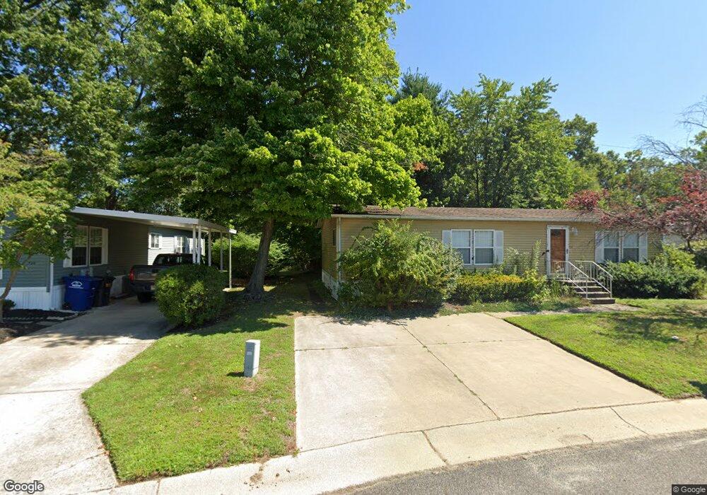 723 Sable Ln, Mount Laurel, NJ 08054 - photo 1