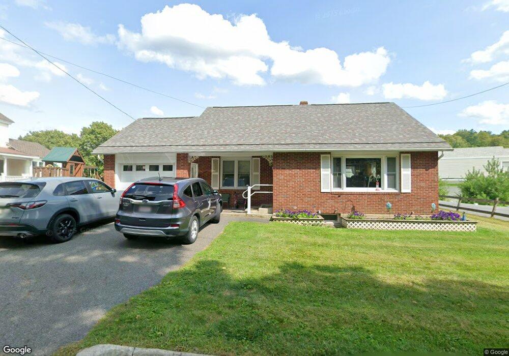 24 Temple St, Adams, MA 01220 - photo 1