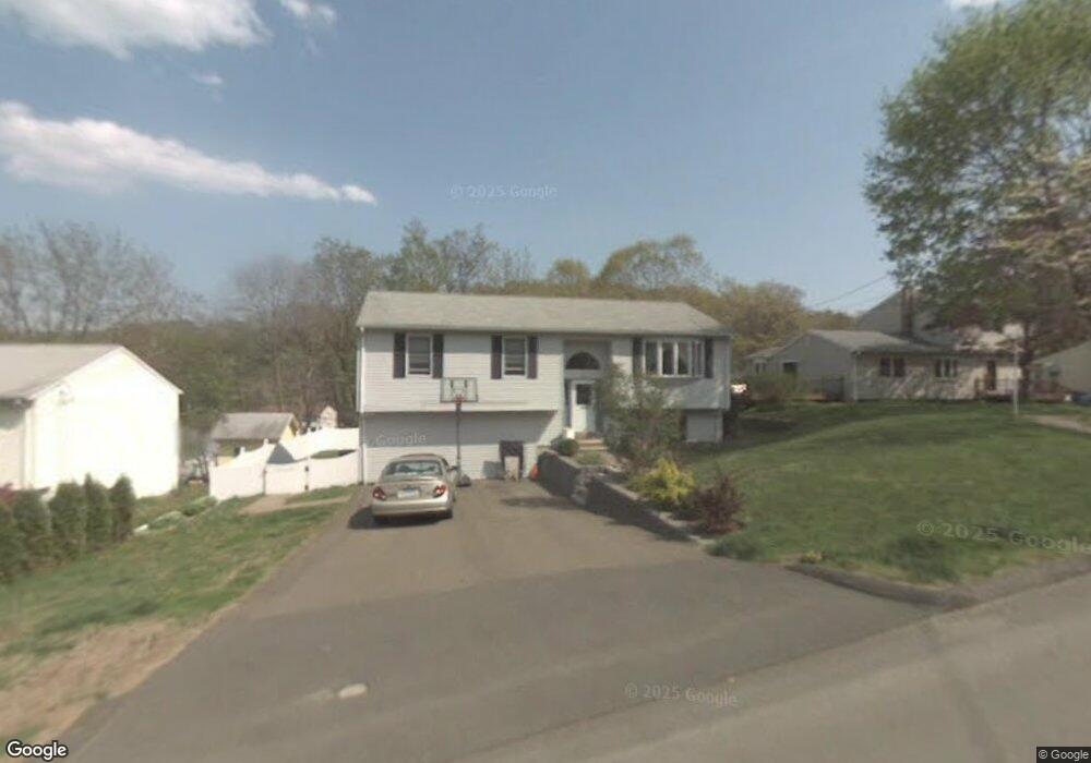 81 Mountain Top Ln, New Haven, CT 06513 - photo 1