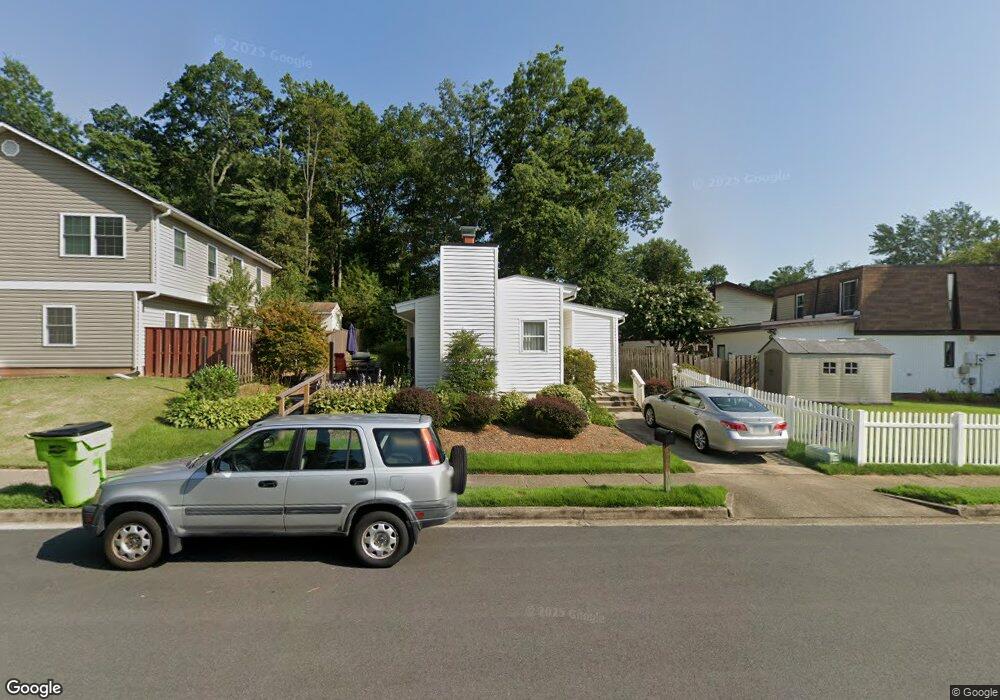 2323 Kingsbury Ln, Woodbridge, VA 22192 - photo 1