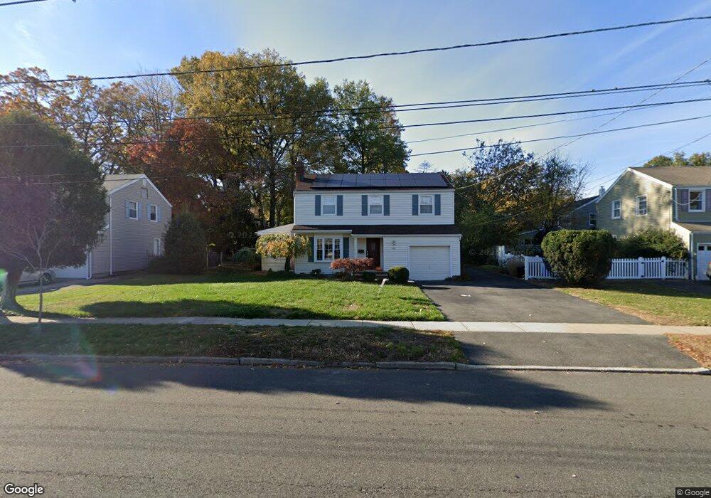 561 5th Ave, River Edge, NJ 07661 - photo 1