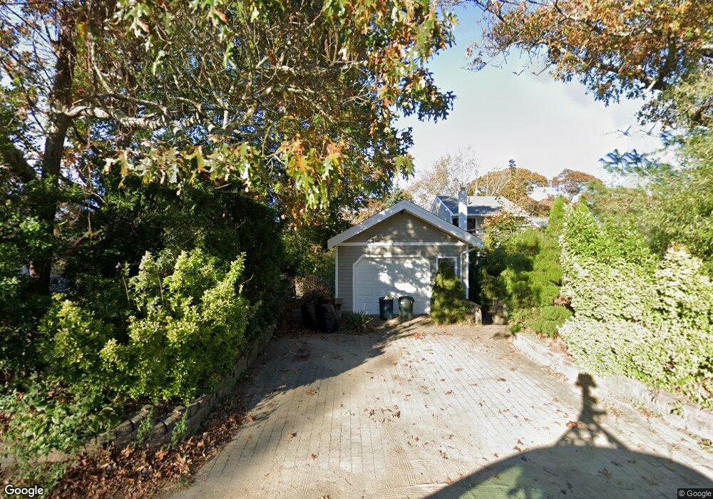 21 Wilberforce Way, Oak Bluffs, MA 02557 - photo 1