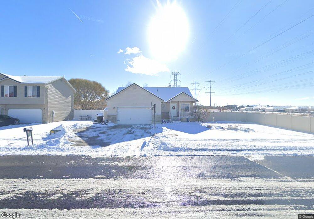 1643 W 1950 N, Clearfield, UT 84015 - photo 1