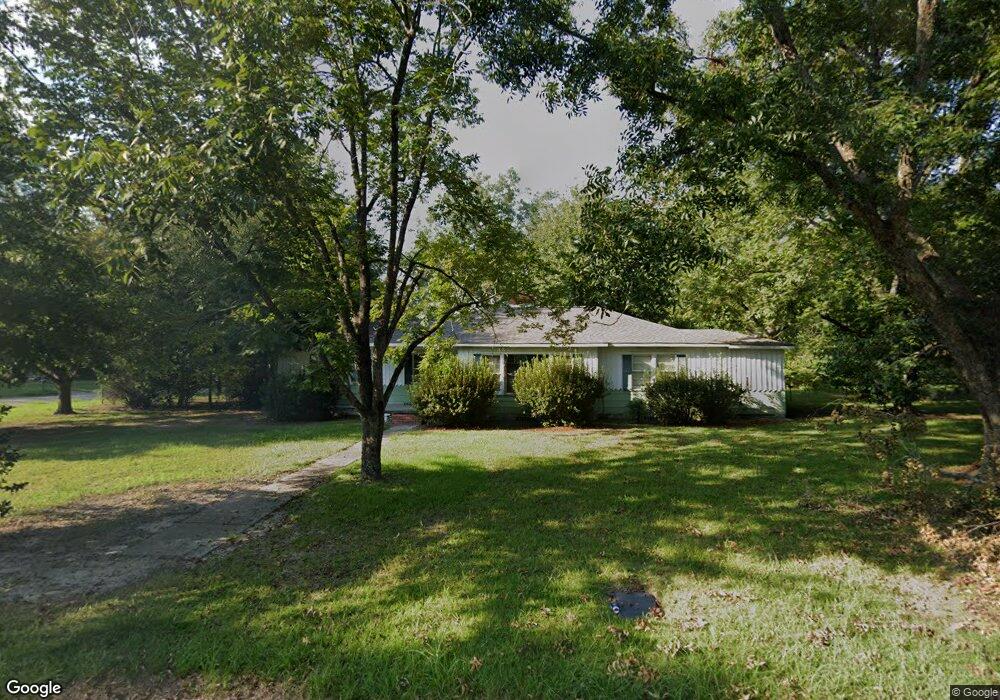 303 Hill St, Dothan, AL 36301 - photo 1